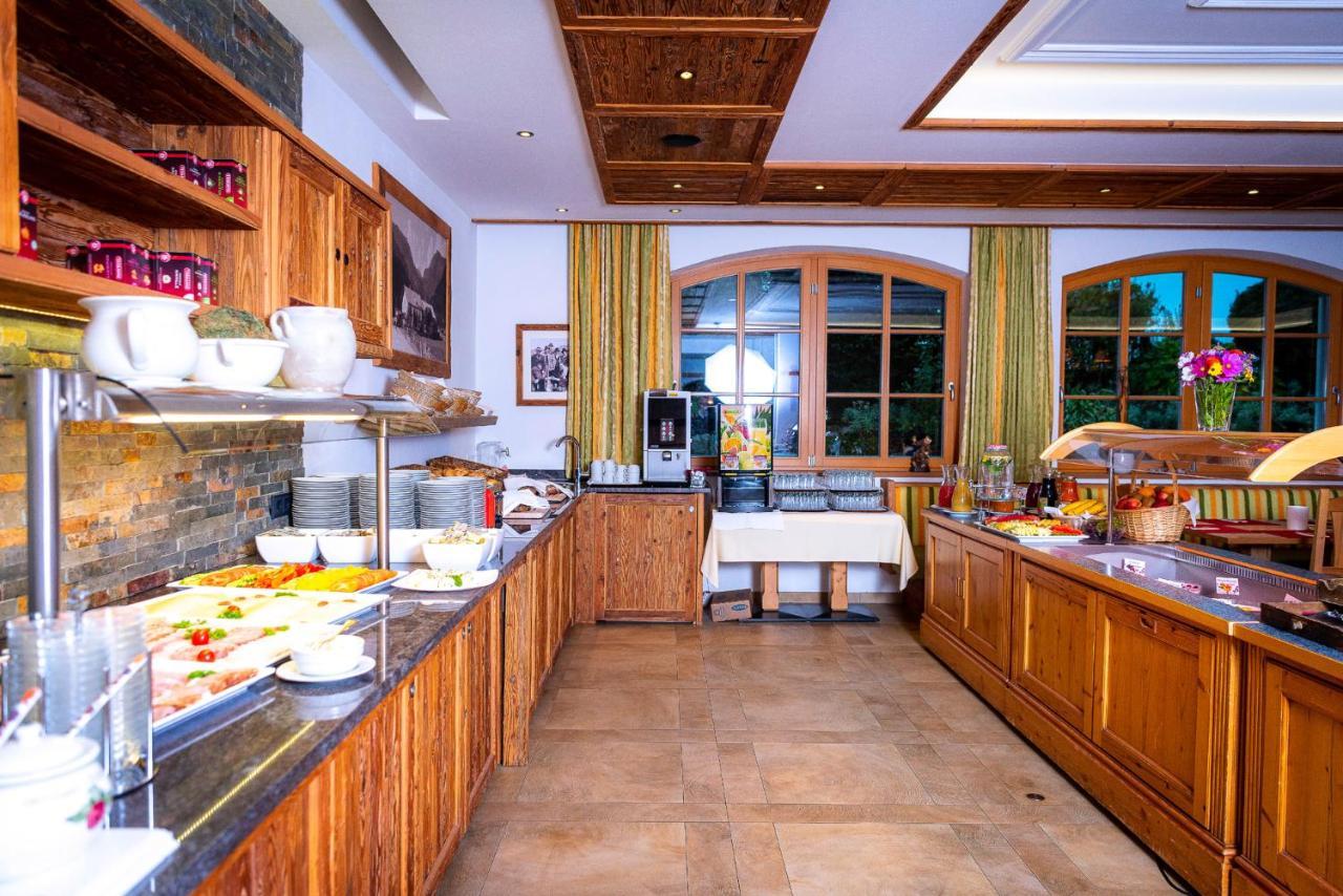 Hotel Schoerhof Saalfelden Ngoại thất bức ảnh